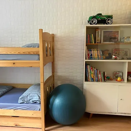 Csendes Zoeldoevezeti *